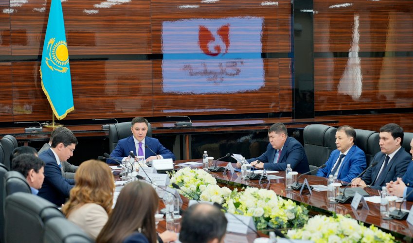 ҚАЛА ӘКІМІ БИЗНЕС ҚАУЫМДАСТЫҒЫ ӨКІЛДЕРІМЕН КЕЗДЕСТІ