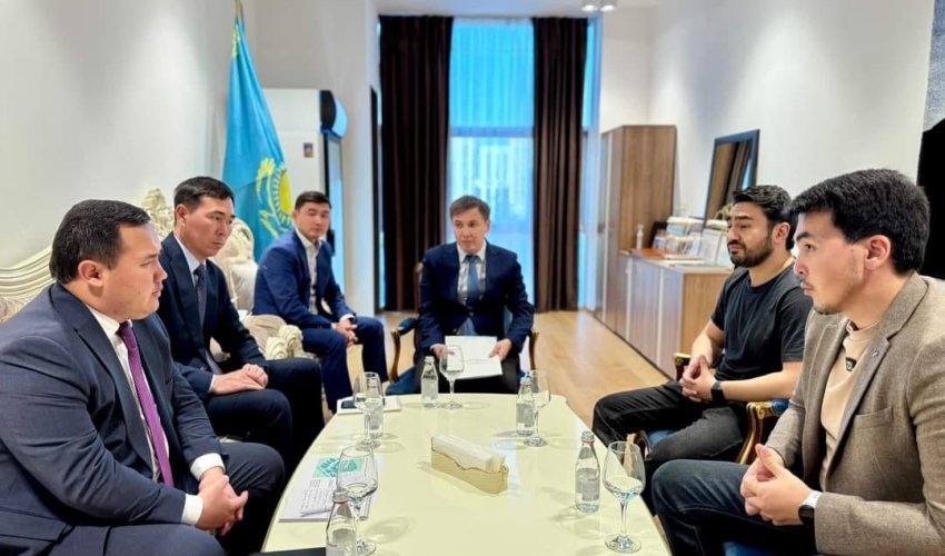 ТҮРКІСТАН ҚАЛАСЫНЫҢ ӘКІМІ ИНВЕСТОРЛАРМЕН КЕЗДЕСТІ