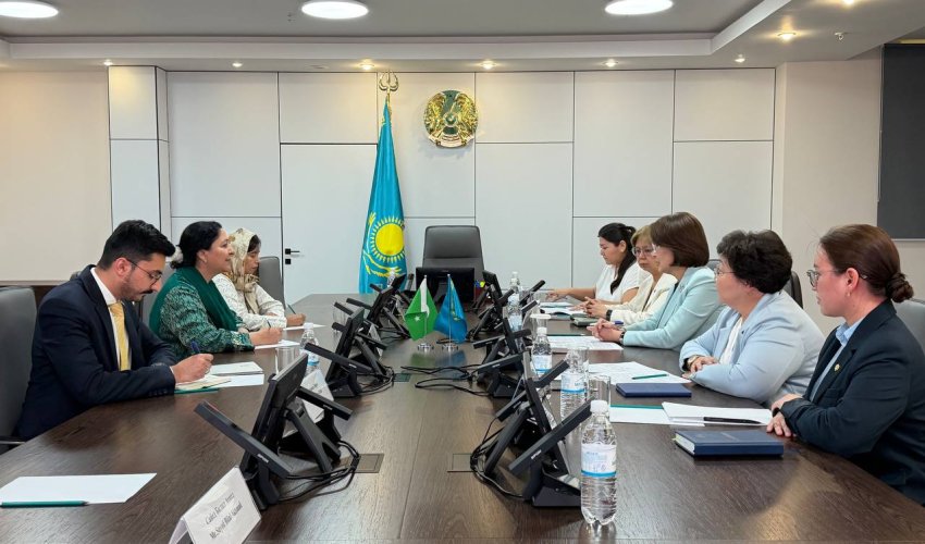 Қазақстан мен Пәкістан медициналық білім беру саласындағы ынтымақтастықты жаңа деңгейге көтеруде