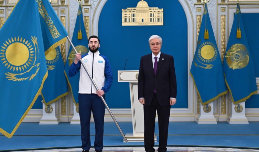 Президент намысты қолдан бермеген спортшыларымыз талай бәсекеде топ жарып, еліміздің мерейін асырып, нағыз жасампаз отаншылдықтың үлгісін көрсетіп жүргенін атап өтті