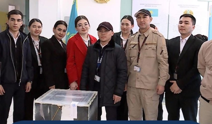 РЕФЕРЕНДУМ: ТҮРКІСТАН ХАЛЫҚАРАЛЫҚ ӘУЕЖАЙЫНЫҢ ҚЫЗМЕТКЕРЛЕРІ ӨЗ ТАҢДАУЛАРЫН ЖАСАДЫ