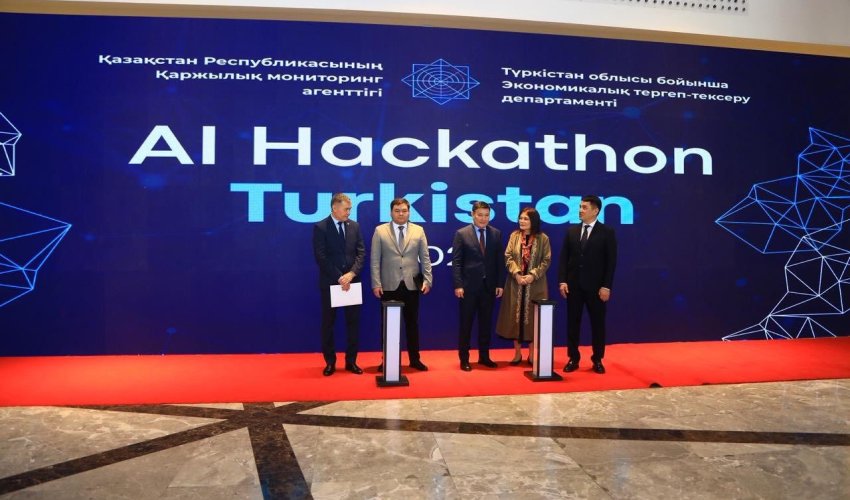 ТҮРКІСТАНДА «ҚАРЖЫЛЫҚ ҚАУІПСІЗДІК – ЦИФРЛАНДЫРУ ЖӘНЕ ЖАСАНДЫ ИНТЕЛЛЕКТ ДӘУІРІНДЕ» АТТЫ ӨҢІРАРАЛЫҚ ФОРУМ АЯСЫНДА AI ХАКАТОННЫҢ АШЫЛУЫ ӨТТІ