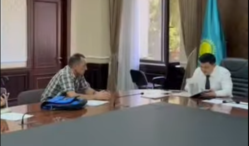 ТҰРАН АУДАНЫ ӘКІМІ ТҰРҒЫНДАРМЕН ҚОҒАМДЫҚ ҚАБЫЛДАУ ӨТКІЗДІ