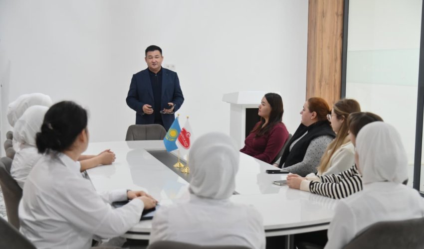 «Сайрам нан» ұжымында жаңа Конституция түсіндірілді