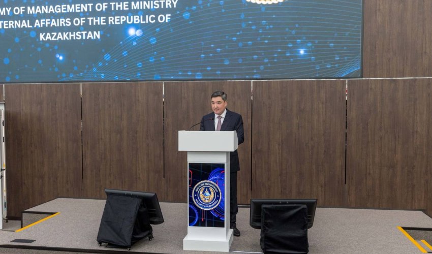 Олжас Бектенов Президент тапсырмасы бойынша өтіп жатқан «Заң және тәртіп» апталығы аясында ІІМ Басқару академиясының ашылуына қатысты