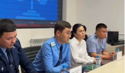 «ТӘРТІП – ТӘРБИЕ БАСТАУЫ» ТАҚЫРЫБЫНДА КЕЗДЕСУ ӨТТІ