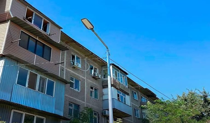 ТҰРАН АУДАНЫНДА ЖАҢА ЖАРЫҚ ШАМДАРЫ ТҰРҒЫНДАРДЫҢ ҚАУІПСІЗДІГІ МЕН ЖАЙЛЫЛЫҒЫН АРТТЫРУДА