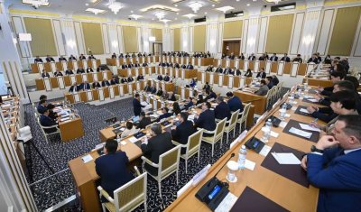 Мемлекеттің біртұтастығы, Қазақстан аумағының тұтастығы, бөлінбейтіндігі және оған қол сұғылмаушылығы туралы норма өзгеріссіз қалады – Конституциялық комиссия