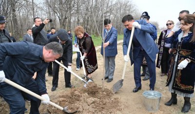 ШЫМКЕНТТЕ ЖАҢАРУ КҮНІНЕ ОРАЙ «НАУРЫЗ – ЖАҢАРУ ЖАРШЫСЫ» АТТЫ АҒАШ ЕГУ АКЦИЯСЫ ӨТТІ