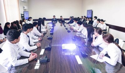 АКАДЕМИЯ ҰЖЫМЫНА ЖАҢА КОНСТИТУЦИЯНЫҢ МӘН-МАЗМҰНЫ ТҮСІНДІРІЛДІ