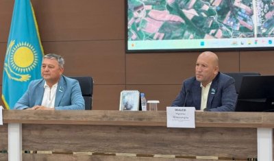 Депутаттар Мақтаарал және Сарыағаш аудандарындағы инфрақұрылымдық жобалар бойынша қорытынды жиын өткізді