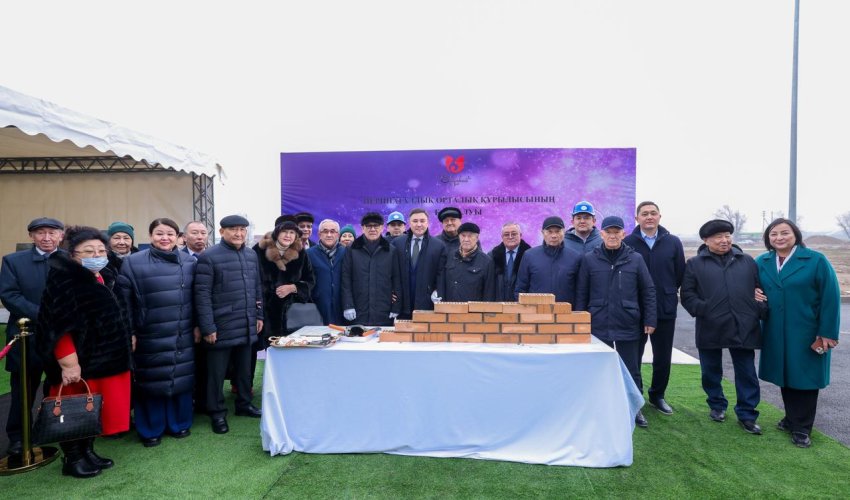 200 ТӨСЕК-ОРЫНДЫ ЖАҢА ПЕРИНАТАЛДЫҚ ОРТАЛЫҚ САЛЫНАДЫ