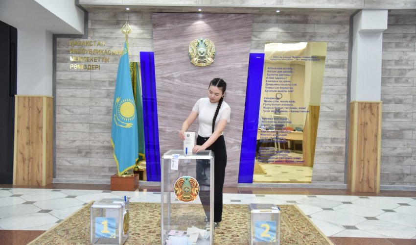 БҰЛ — МЕНІҢ АЛҒАШҚЫ САЙЛАУЫМ