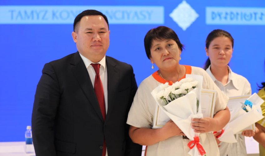 ТҮРКІСТАНДА ДӘСТҮРЛІ ТАМЫЗ КОНФЕРЕНЦИЯСЫ ӨТТІ