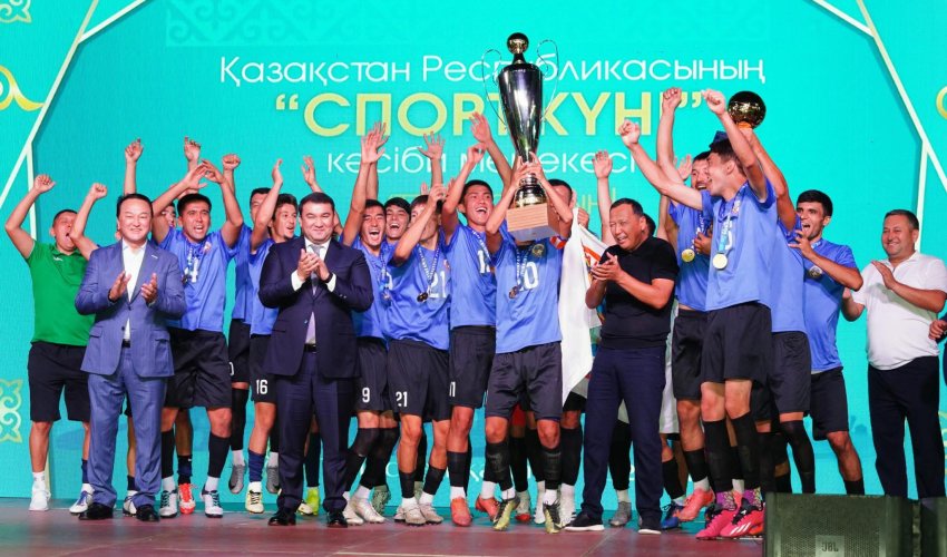 ТҮРКІСТАНДА СПОРТ КҮНІ КЕҢ КӨЛЕМДЕ АТАЛЫП ӨТТІ