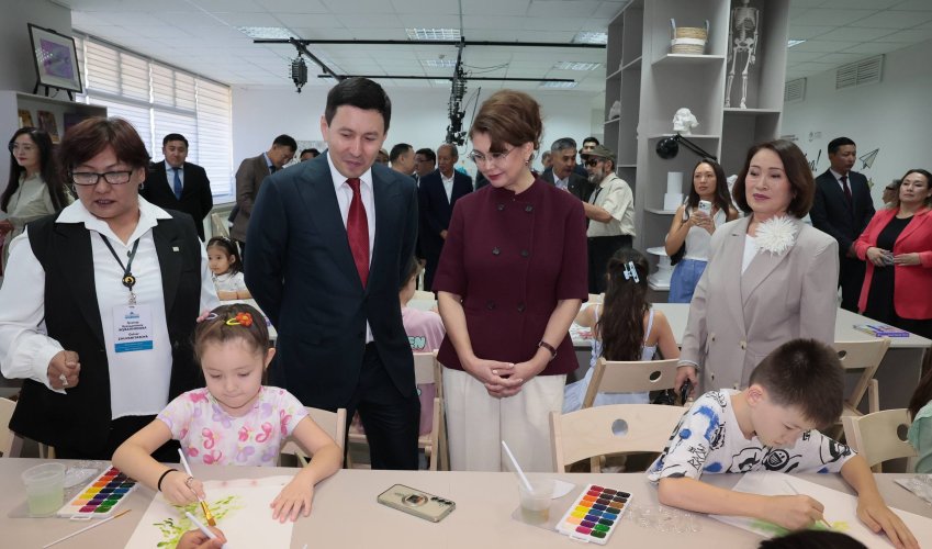 Аида Балаева Ә. Қастеев атындағы ҚР Ұлттық өнер музейіндегі жаңғыртудан өткен «Арт-зертхана» көркемсурет студиясымен танысты