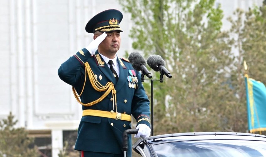 Шымкент тұрғындары Астанадағы әскери шеруді тікелей эфирден тамашалады
