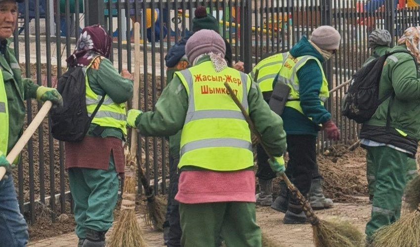 ҚАРАТАУ АУДАНЫ: ТҰРАН-2 ШАҒЫНАУДАНЫНДА ТАЗАЛЫҚ ЖҰМЫСТАРЫ ЖҮРГІЗІЛДІ