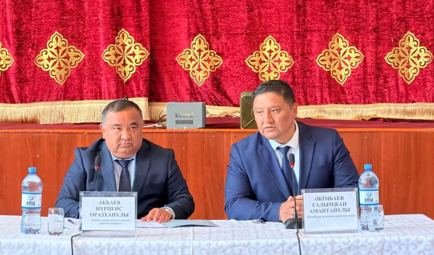 БӘЙДІБЕК АУДАНЫНДА МЫҢБҰЛАҚ АУЫЛДЫҚ ОКРУГІН ДАМЫТУ БАҒЫТЫНДАҒЫ ЖҰМЫСТАР ТАЛҚЫЛАНДЫ