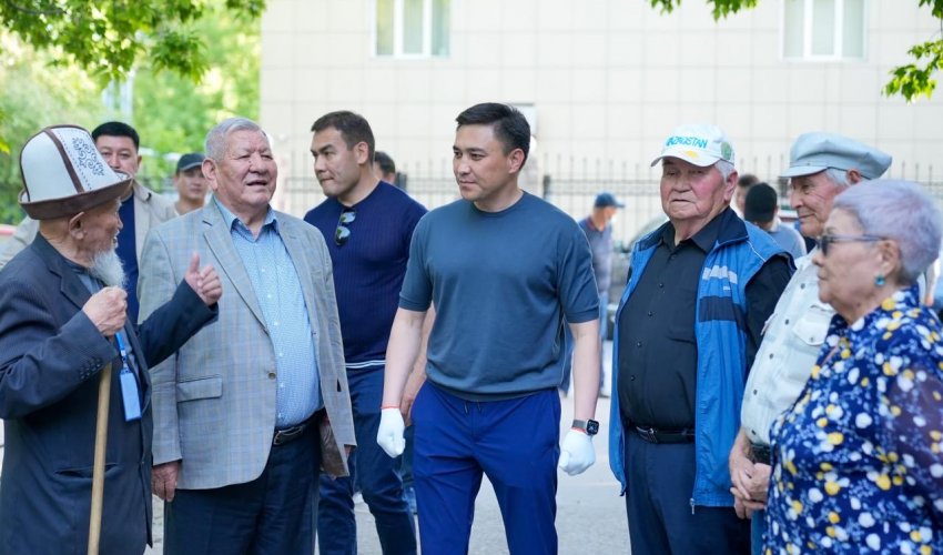В Шымкенте проходит неделя «ӨНЕГЕЛІ ҰРПАҚ»