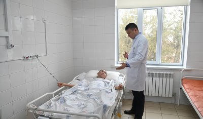 ШЫМКЕНТТЕ ЖОҒАРЫ ТЕХНОЛОГИЯЛЫ НЕЙРОХИРУРГИЯЛЫҚ ОТАЛАР ҚОЛЖЕТІМДІ БОЛА ТҮСТІ