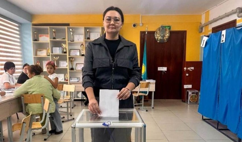 Заслуженный тренер РК по художественной гимнастике приняла участие в референдуме
