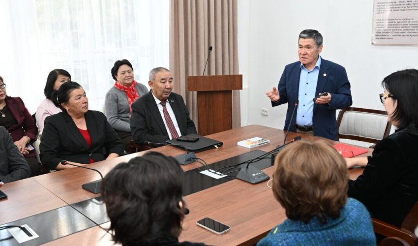 ШЫМКЕНТТЕ АБАЙ ІЛІМІ МЕН ҰЛТТЫҚ ҚҰНДЫЛЫҚТАР ТАЛҚЫЛАНДЫ