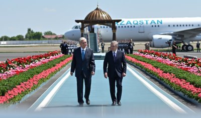 МЕМЛЕКЕТ БАСШЫСЫ ҚАСЫМ-ЖОМАРТ ТОҚАЕВ ӨЗБЕКСТАНҒА ЖҰМЫС САПАРЫМЕН БАРДЫ