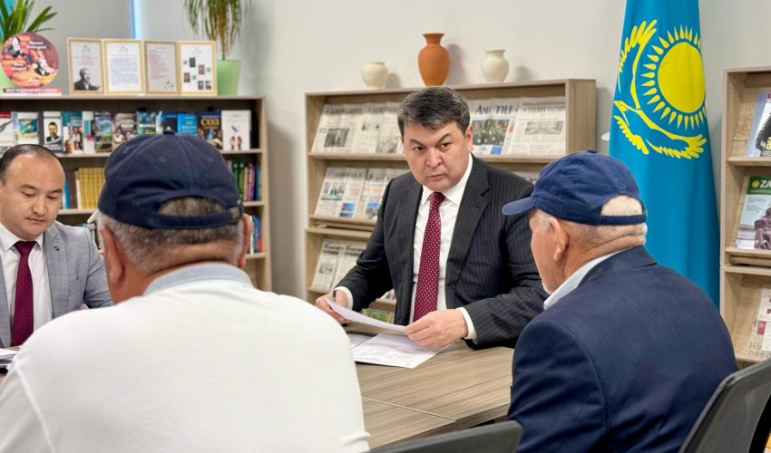 ТҮРКІСТАН ОБЛЫСЫ ТҰРҒЫНДАРЫНЫҢ МӘСЕЛЕЛЕРІН ШЕШУ АШЫҚ ӘКІМДІКТЕ ЖҮРГІЗІЛГЕН ҚАБЫЛДАУ
