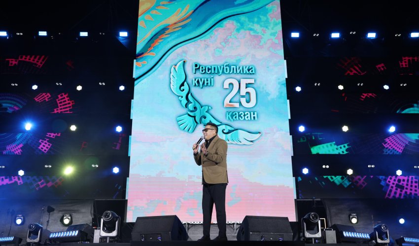 Республика күніне арналған мерекелік концерт өтті